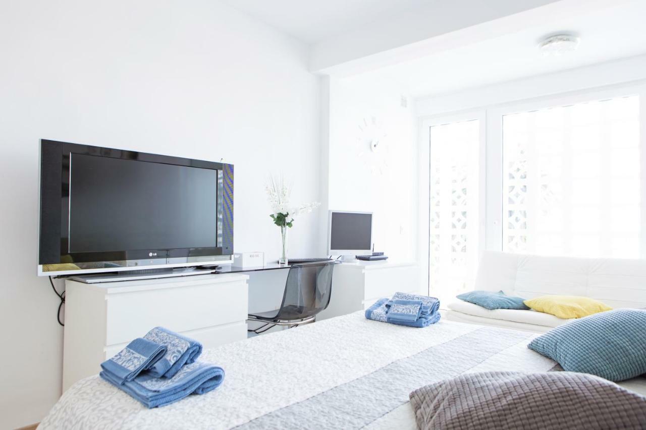 Apartamento Lujo Frente Al Mar Centro De Malaga Bagian luar foto