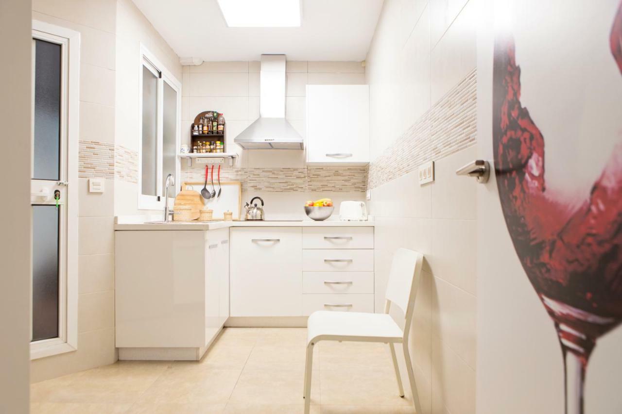 Apartamento Lujo Frente Al Mar Centro De Malaga Bagian luar foto