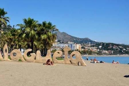 Apartamento Lujo Frente Al Mar Centro De Malaga Bagian luar foto